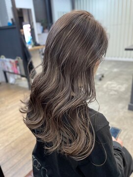 ジャンクス 千葉(junks) グレージュカラー/シルキーベージュ/艶髪ボブ[千葉/千葉中央]