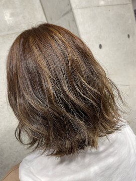 ニーゼロゼロナナ(2007) ハイライトカラー