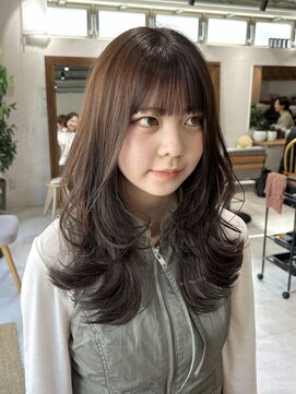 クム 横浜(qumu) 【qumu 横浜】レイヤーカット×オリーブブラウン