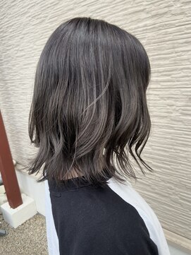 ヴォーグ美容室 橘店 ブリーチの根元伸びてきたかたのシャドウルーツカラー