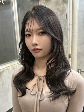 ウィークエンド(WEEKEND) 大人っぽさ色気色気抜群！！！韓国風レイヤー