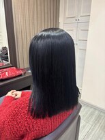 ヴィサージュクオン(VISAGE Quon)&nbsp;艶感満載自然なストレートで叶える大人縮毛矯正