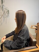 ワ ヘアー(wa-hair)&nbsp;スモーキーカラーミルクティーブロンドシャギーカット20代30代