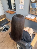 レアレア ヘアアンドライフ(LeaLea)&nbsp;ワンホンレイヤー/ミルクティーブロンド/ダークブルー/伊丹