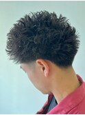 ツイストスパイラル×刈り上げ×黒髪×束感