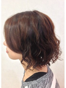 美容室 M 【ツヤと手触りが変わる美容室Ｍ】ふわくしゅ愛されパーマ