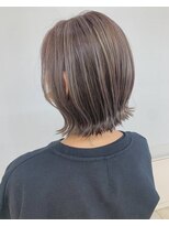 クオリス 上福岡店(QUALIS)&nbsp;外ハネ/切りっぱなしボブ/30代40代/暗めカラー/白髪染め/小顔