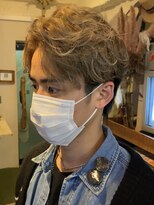 シークエンス 外苑前(SEAQUENCE)&nbsp;明るめカラー＋ハイライトで白髪ぼかし効果◎お洒落ショート