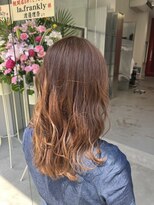 ラフランクリー(la frankly)&nbsp;20代30代/大人かわいい/外ハネボブ/髪質改善/レイヤースタイル
