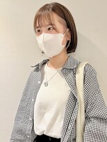 ラミエバイメルト 下北沢(lamie by melt)&nbsp;インナーカラーミルクティーベージュミニボブ簡単スタイリング