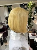 saraju ケアブリーチ　ボブ　ハイトーン