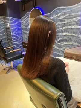 ラズリー(Lazliy) 柔らかく自然な仕上がりの縮毛矯正