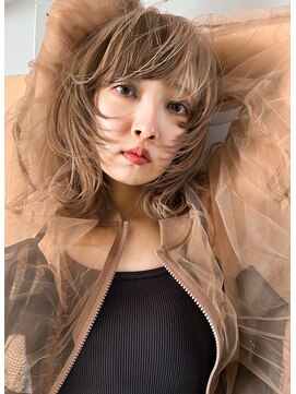 カルテ(QUARTE) ブラウンツートーン ミディアムウルフ デザインカラー