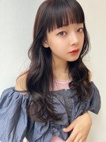 ホフ 大阪心斎橋店(F.O.F) ベージュインナーカラーショートボブレイヤーミディアム前髪