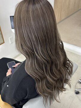 ミリ 奈良店(mm) ハイライト/ブリーチ/透明感カラー/韓国/髪質改善/奈良駅/奈良/