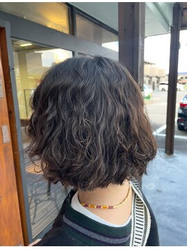 リチウム(LITHIUM...) 柔らか質感ウェーブボブ