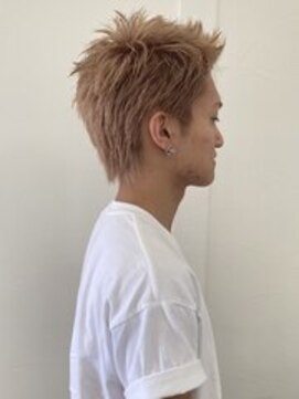 パル バイ ラベスト(Pal by lovest) スパイキーショート×ピンクベージュ