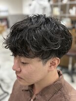 レボ(Revo)&nbsp;「金沢メンズ」シャドウパーマ