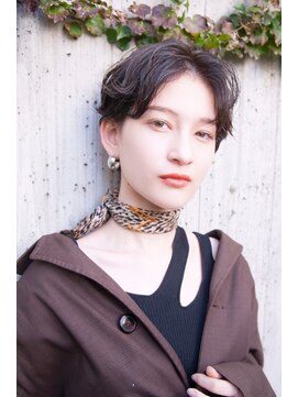 ロジッタ(ROJITHA) 【ROJITHA】ハンサムショート×グレージュ