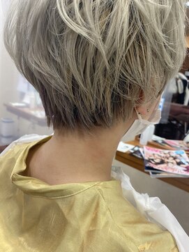 ヘアスペース エーアイアール(Hair Space A.I.R) 束感×マッシュ*ホワイトベージュ