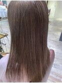 20代30代40代ミルクティベージュヘアハイトーン