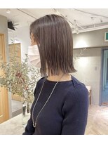 ローレン(LOREN)&nbsp;ミルクティーベージュぷつっとボブケアブリーチ 梅田