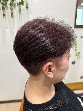 レイファ(REIFA) 刈り上げ、ショートヘア、ツーブロックヘア