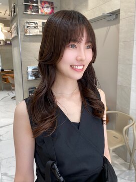 ピークアブー 原宿ハラカド(PEEK-A-BOO) 小顔効果のあるロングヘア