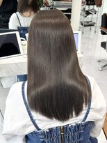エレリー 栄店(EleRe)&nbsp;EleRe 栄/名古屋/髪質改善/縮毛矯正/カラー/レイヤーカット