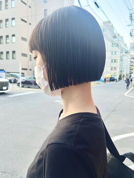 オーガニック アトリエ 大宮(organic+atelier) 20代30代透明感暗髪アッシュブルーグレージュ丸みボブ