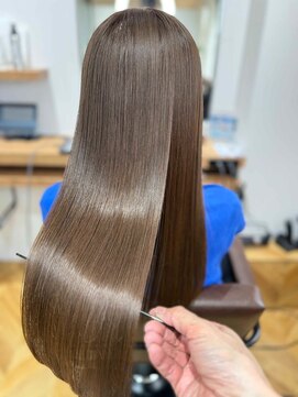 ボタニウム バイ アールサロン(BOTANIUM by RrSALON) 20代30代40代必見 本物 髪質改善RrSALON HYDRO XEトリートメント