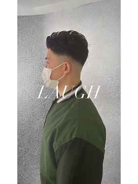 ラフ(LAUGH) リバースパーマ　スキンフェードversion