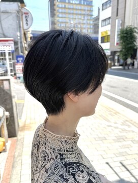 ルフトバイアンビエンテ(Luft by ambiente) 暗髪　ショートスタイル