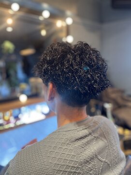 ロゴヘアー(LOGO) メンズパーマ