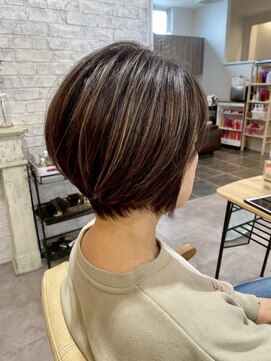 クオーレ(CUORE) シルエット美人ショートレイヤー【深井】