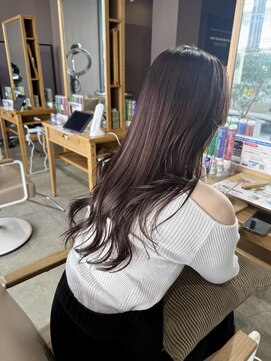 ブローチェ マカナ(BROCHE makana) つやっつやコーラルブラウン