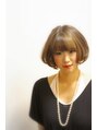 コームオフディーアンドシー(Comb f D&C) ソフトアシメのフェミニンボブにブロックハイライトを入れました