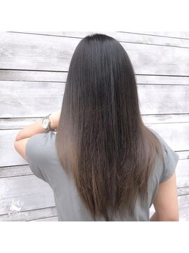 カルフール ロコ 草加西口店(Carrefour LOCO) アドミオグラデーション