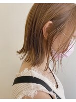 ローウェ 沖縄新都心(Louwe)&nbsp;3分でまとまる外ハネ切りっぱなしボブ[おもろまち駅/沖縄新都心]