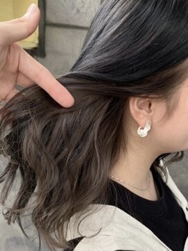 カリーナコークス 原宿 渋谷(Carina COKETH) インナーカラー(イヤリングカラー、ケアブリーチ.ダブルカラー）