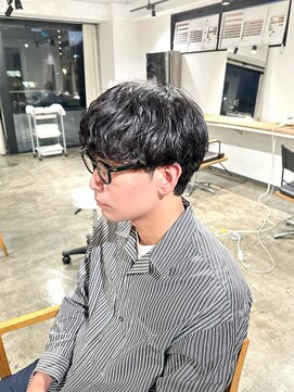 ザ オーダー(THE ORDER) 大人ニュアンスパーマメンズ緩めパーマラフカール