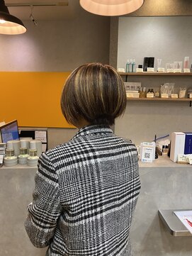 ブロッサム 東中野店 ミルクティーアッシュハイトーン透明感グレージュ極細ハイライト