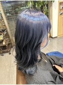 ネイビーブルー