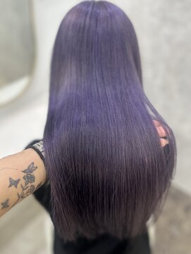 ラビス(Lovis) 黒髪カタログ/ボブルフ/ネビージュ/小顔に見せるヘア/ワンレン