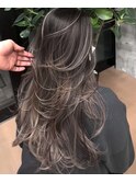 外国人風ハイライト×レイヤーカット
