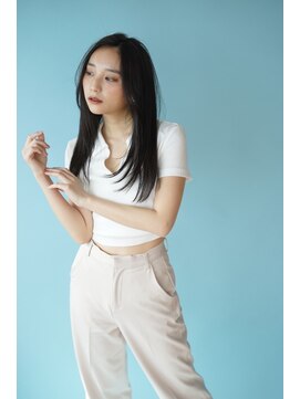 ルフュージュ バイ プロデュース 相模大野店(Refuge by Produce) 暗髪/レイヤーカット/長めバング