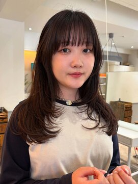 シキ(SIKI) レイヤーカット/韓国レイヤー/ロングレイヤー/髪質改善