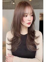 レス(Les.)&nbsp;ミディアムレイヤーバタフライカットハッシュカットダークグレー