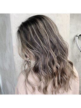 アポロ 横浜駅店(apollo) グレージュ×バレイヤージュ