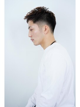 ワンワンオー バーバーショップ コンチネンタル(@110 BARBER SHOP continental) FADEカット